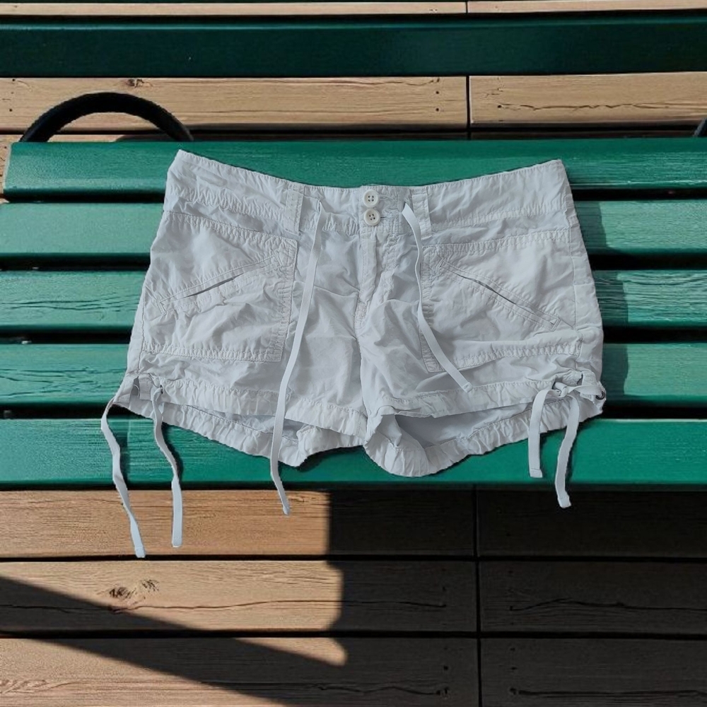 White Women's Shorts